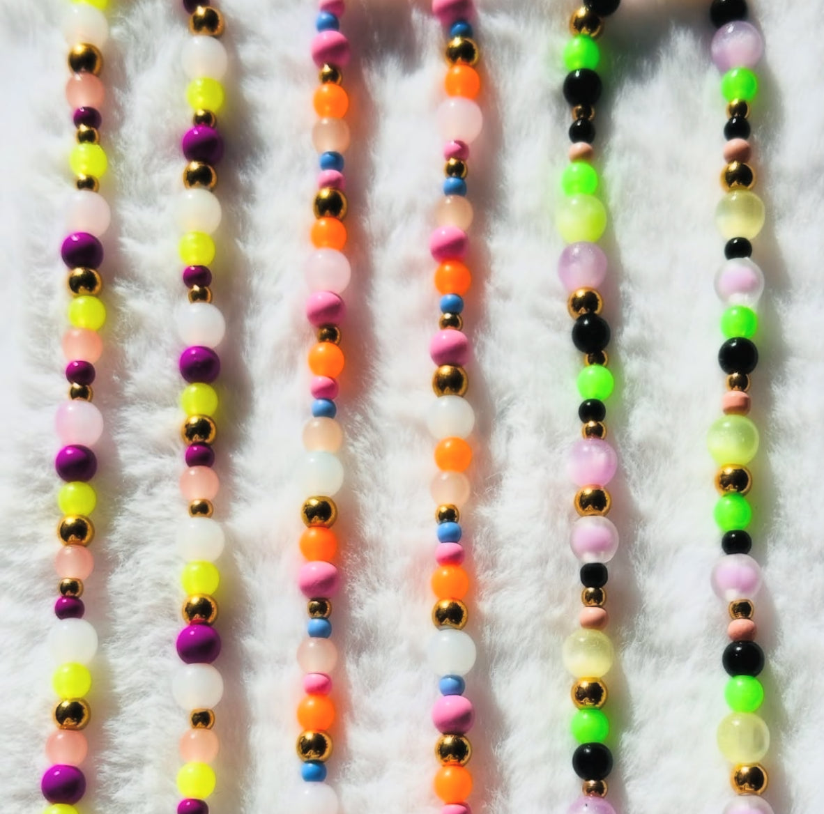 Beaded necklace Neon