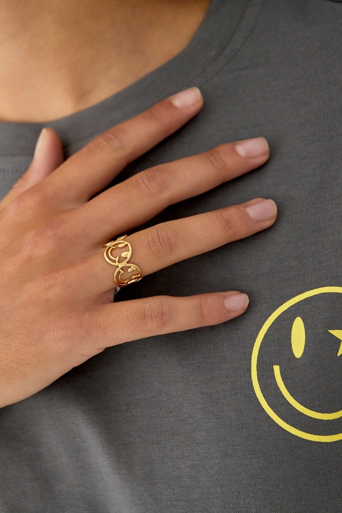 Ring smiley