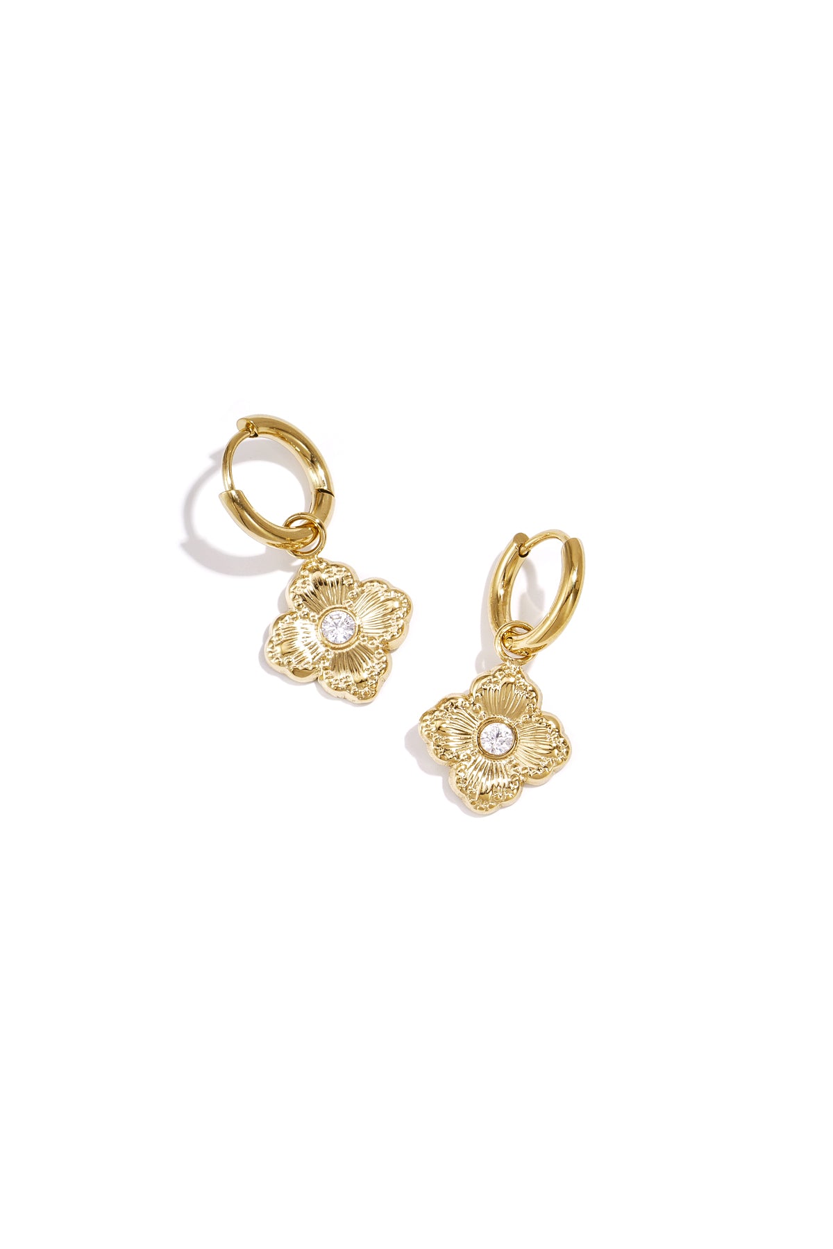 Roestvrijstalen hangende oorbellen met bloemmotief, eenvoudige, alledaagse en eenvoudige serie voor dames.