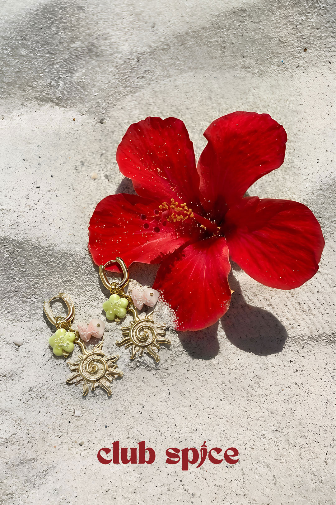 Roestvrijstalen hangende oorbellen met bloemmotief, casual, vakantie/strand, romantische serie, damessieraden